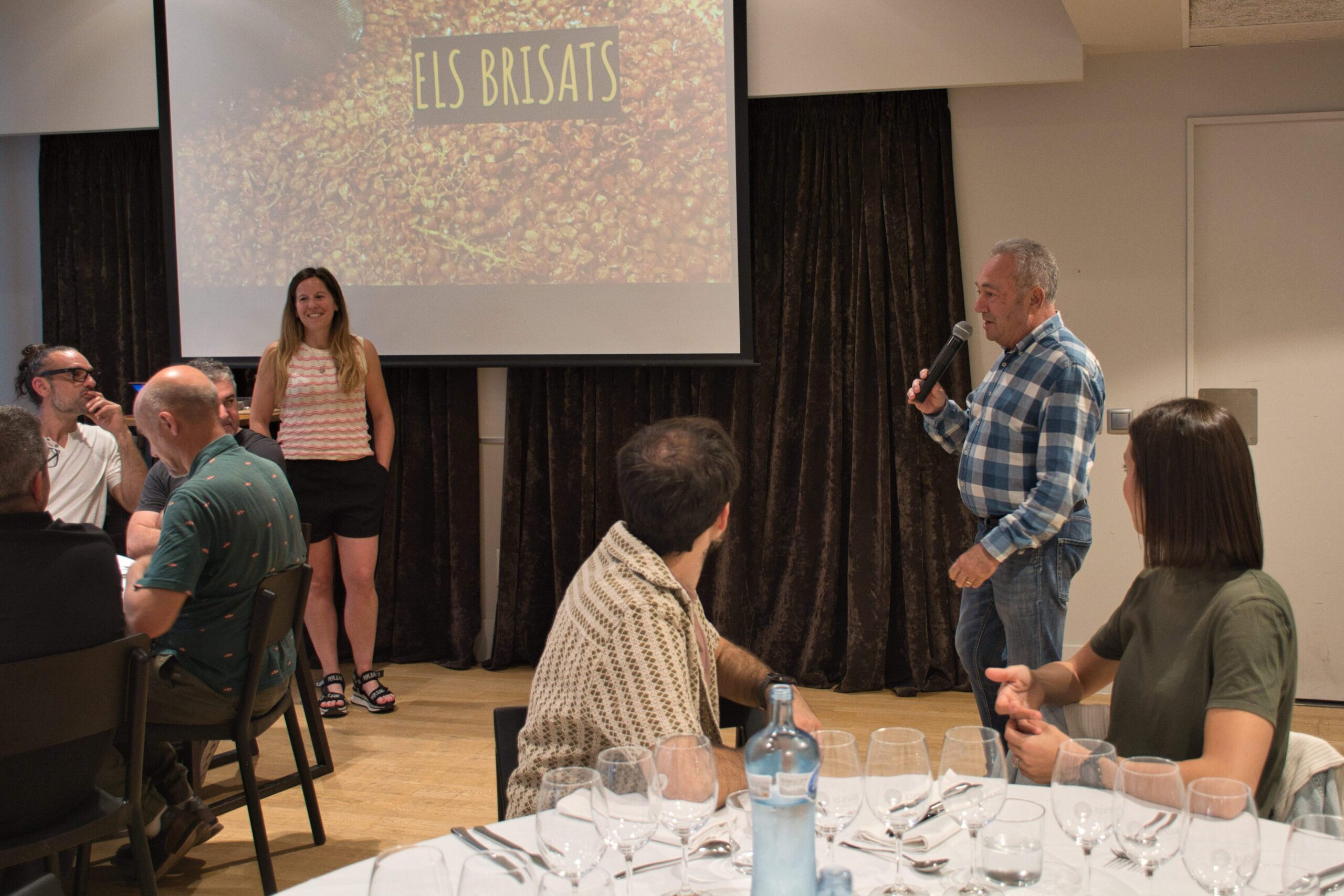 FOTOS TAST DE VINS BRISATS AL KURSAAL